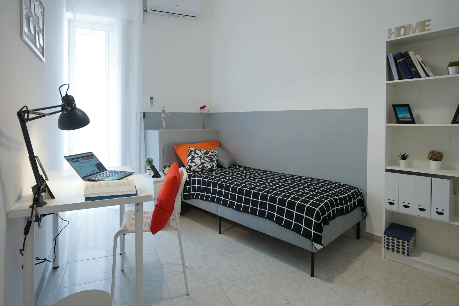 Private room in Naples