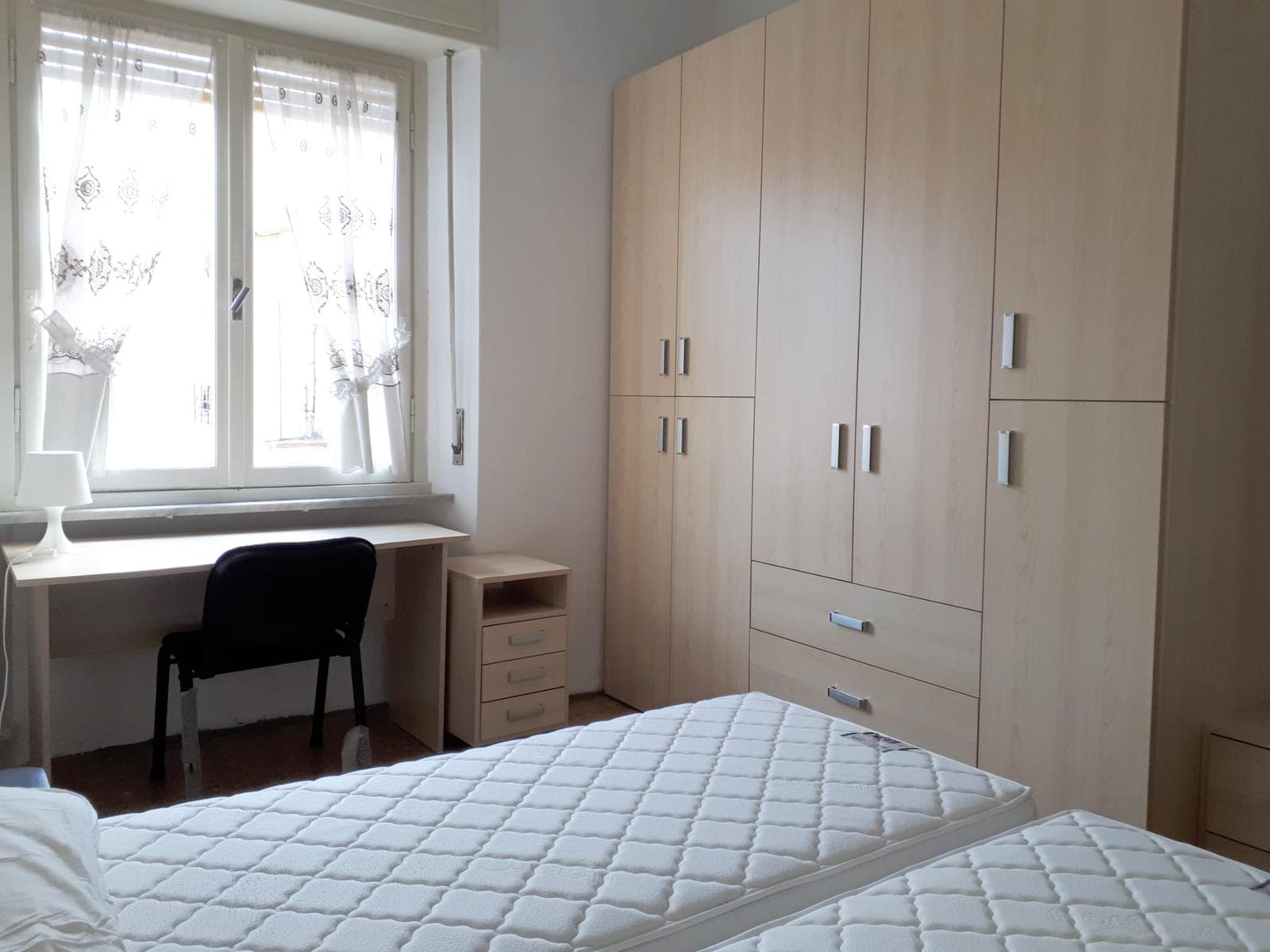 Shared Room in Pisa photo 2