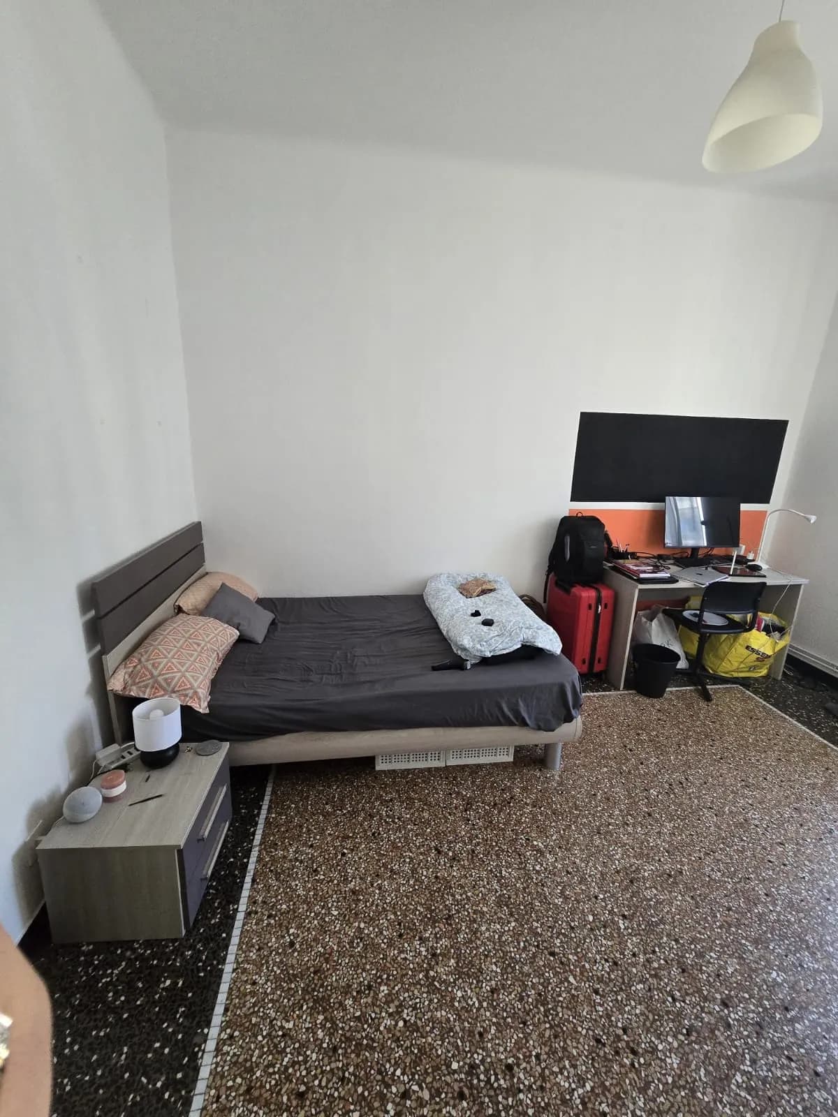 Stanza privata a Genoa