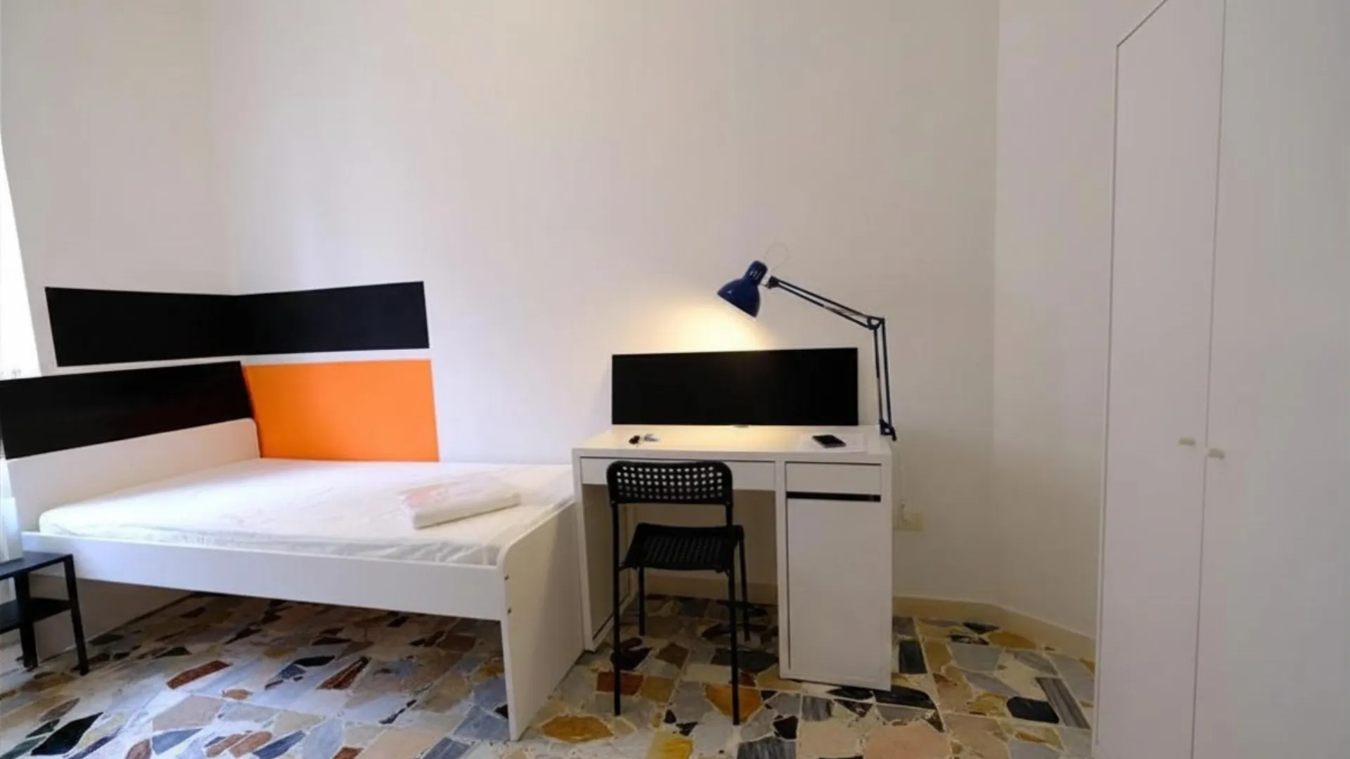 Stanza privata a Sassari
